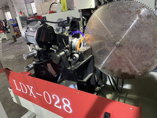 Macchina di rettificazione a doppia rettificazione a CNC completamente automatica LDX-028A